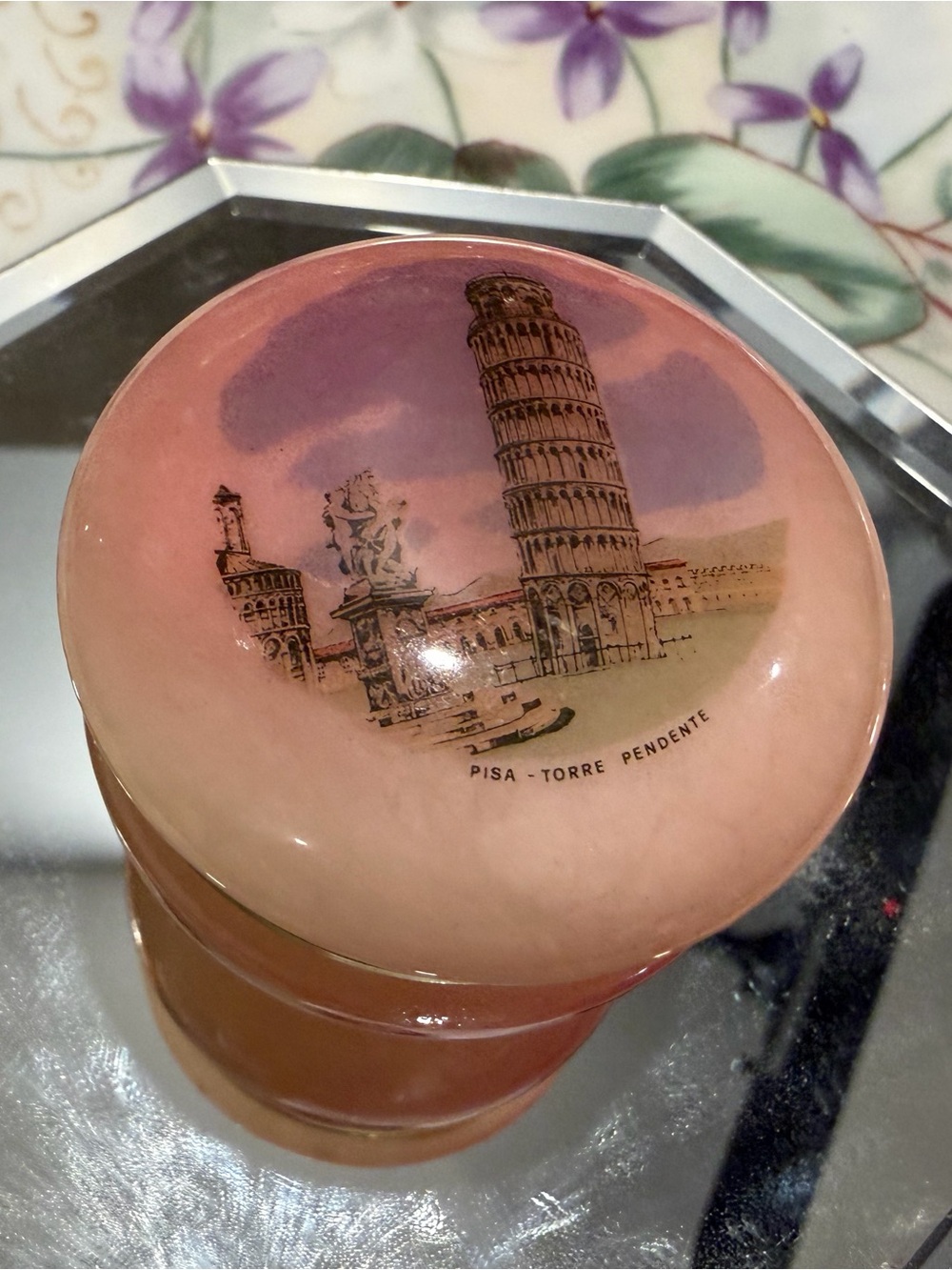 Vintage Pink Souvenir Trinket Box with Pisa Tower Illustration